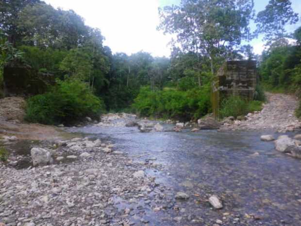Jembatan Wae Laing