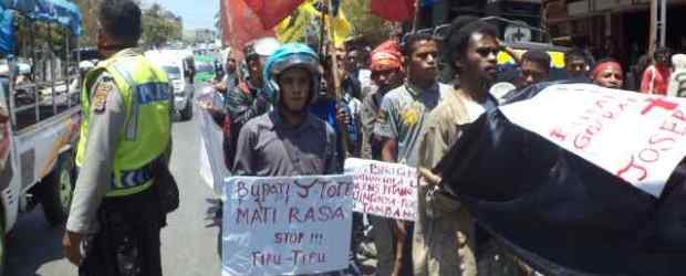 demo di Kupang