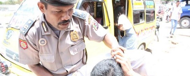 mahasiswa di kupang dikeroyok polisi