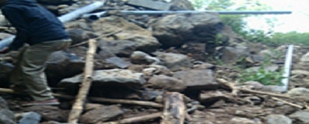 Salah satu titik longsor jalan provinsi di Manggarai Timur