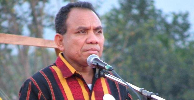 Gubernur NTT, Frans Lebu Raya
