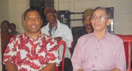 "Paket Mesra", Marsel Sudirman dan Fransiskus Bustan, bakal calon bupati dan wakil bupati Manggarai periode 2016-2020. (Foto: Ardy Abba/Floresa)