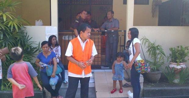 Sabinus Mpahar Sabinus Mpahar di PN Denpasar Bali