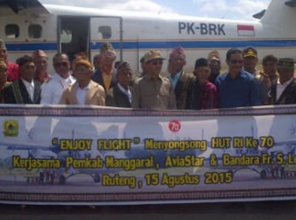 Naik pesawat
