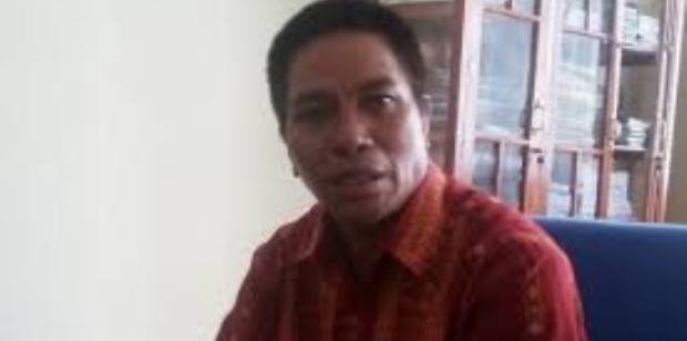 Paulus Panggul, Sekretaris Dewan DPRD Mabar