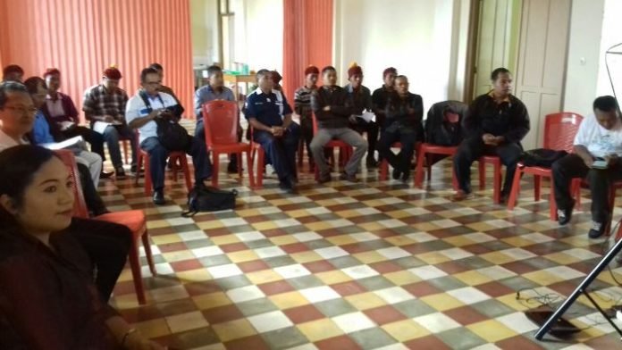 para-jurnalis-di-manggarai-saat-mengikuti-rekoleksi-yang-diinisiasi-oleh-komisi-komunikasi-sosial-keuskupan-ruteng