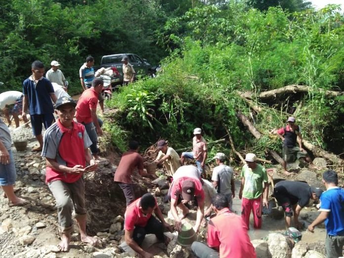 baksos di Lamba Leda
