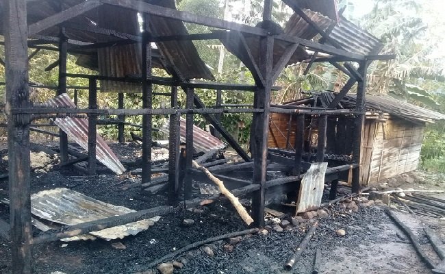 Rumah Terbakar