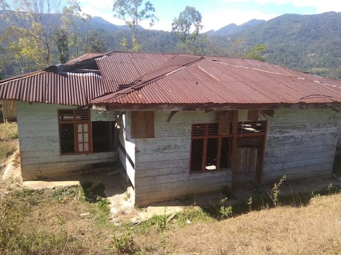 kantor desa rengkam