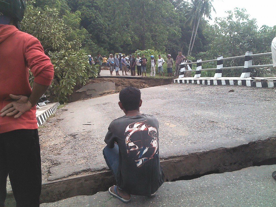 Jembatan Batok putus