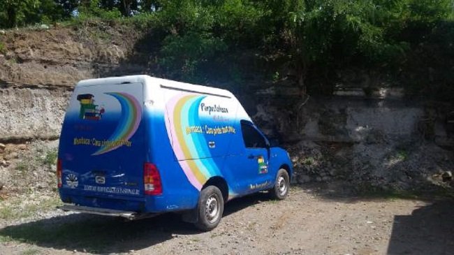 Mobil Dinas