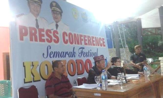 festival-komodo2