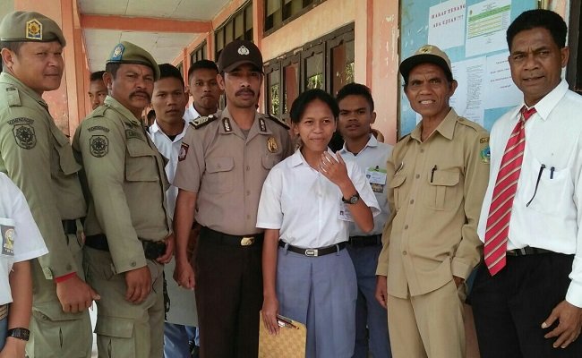 SMAN Lamba Leda