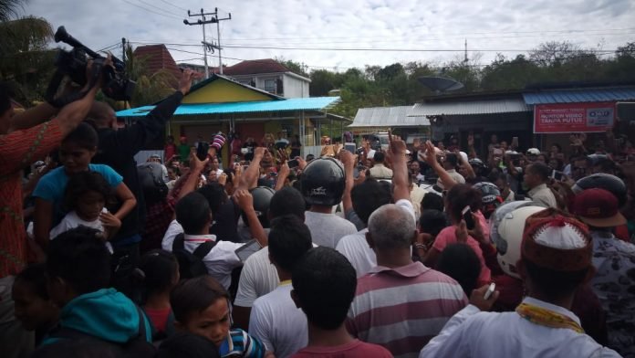 warga Bajo