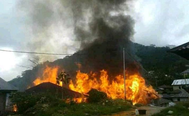 Rumah Terbakar