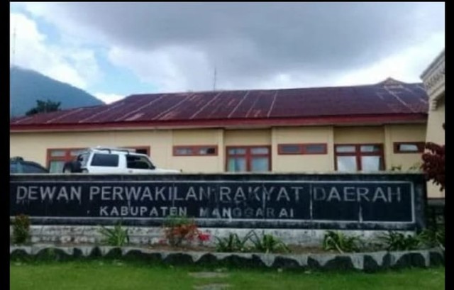 Kantor DPRD Kabupaten Manggarai (Foto: Ist.)